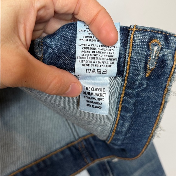 Hudson Distressed the classic rose embroidered denim Jean Jacket size XS - Picture 12 of 12